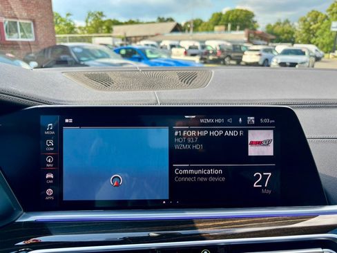 Used 2020 BMW X5 M50i AWD/4WD image 21