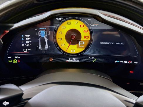 Used 2025 Ferrari Purosangue AWD/4WD image 14