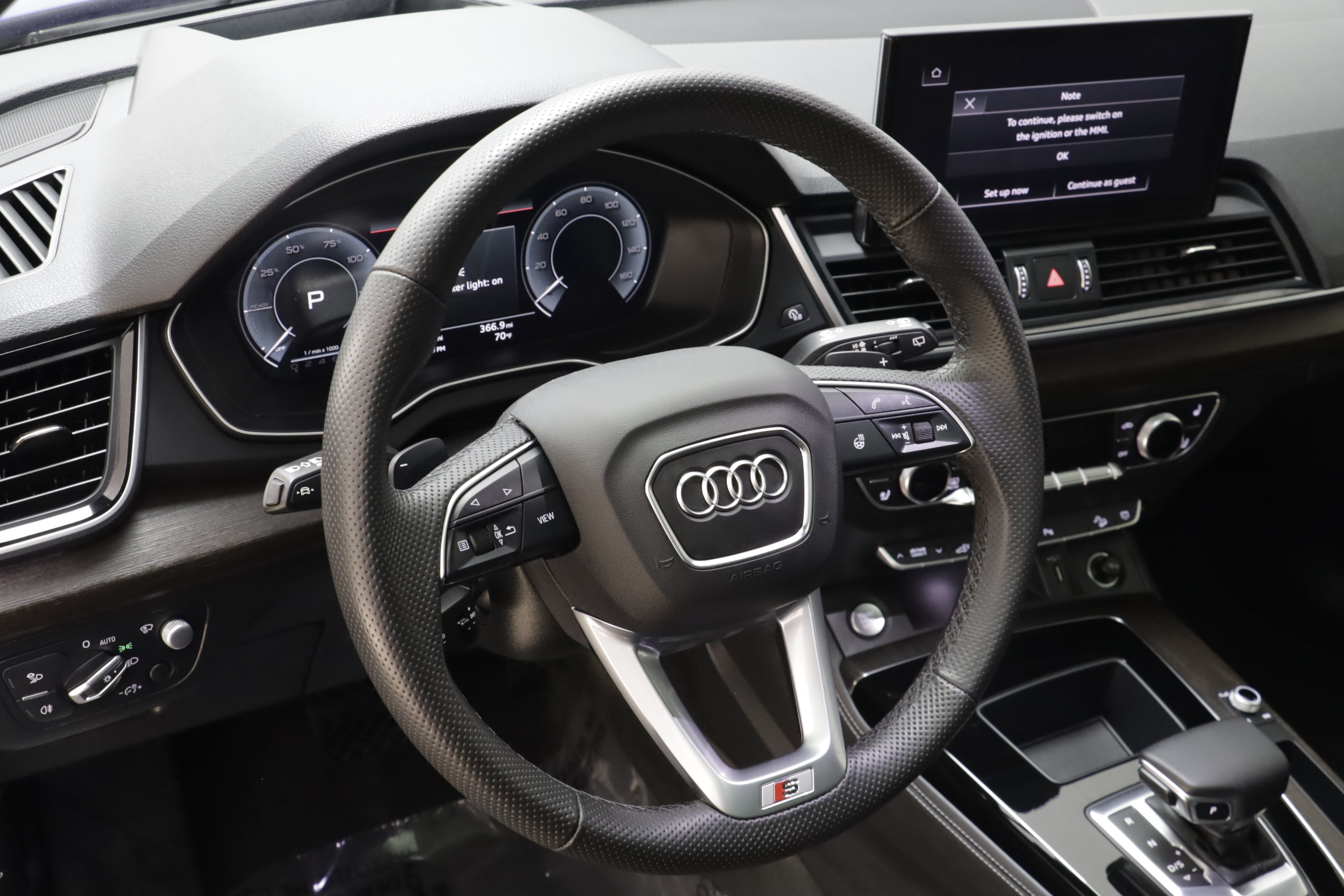 Used 2024 Audi Q5 e Prestige w/ Prestige Package AWD/4WD image 8