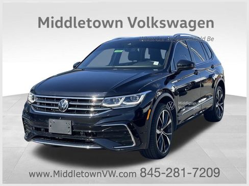 Certified 2023 Volkswagen Tiguan SEL R-Line AWD/4WD image 1