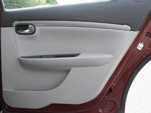 Used 2007 Saturn Aura XE w/ Convenience Pkg FWD image 29