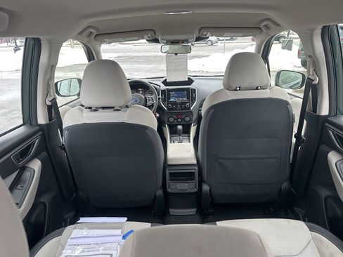 Used 2023 Subaru Forester Base image 29