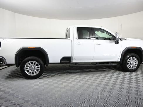Used 2024 GMC Sierra 3500 SLE w/ SLE Value Package AWD/4WD image 8