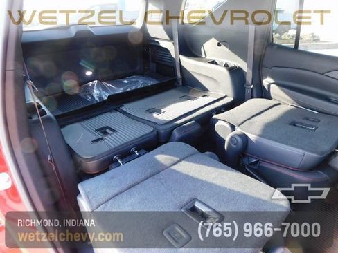 New 2026 Chevrolet Traverse RS w/ LPO, Floor Liner Package AWD/4WD image 31