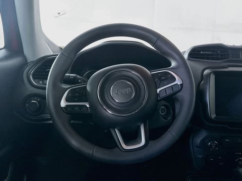 Used 2023 Jeep Renegade Latitude AWD/4WD image 18