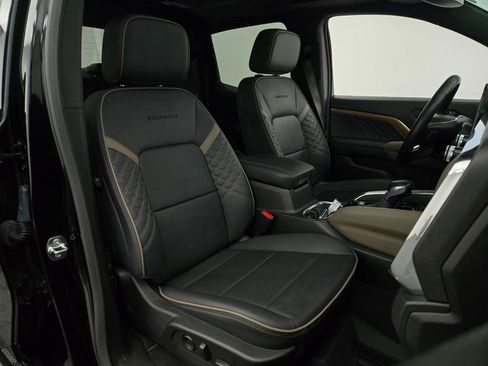 Used 2024 GMC Canyon Denali w/ LPO, Denali Black Edition image 37