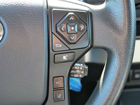 Used 2020 Toyota Tacoma SR image 31