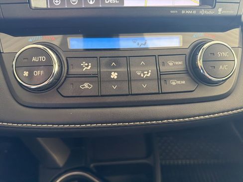 Used 2018 Toyota RAV4 Limited w/ All Weather Liner Package AWD/4WD image 19