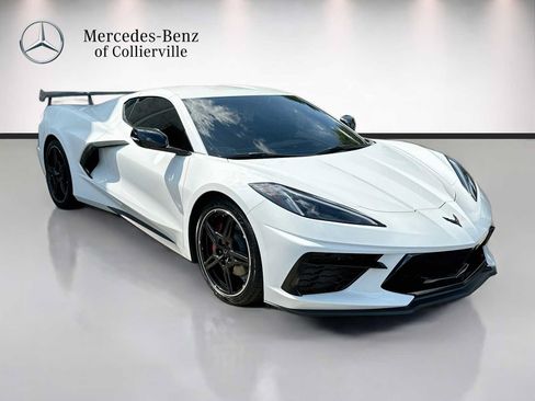 Used 2023 Chevrolet Corvette Stingray Coupe w/ 1LT RWD image 3
