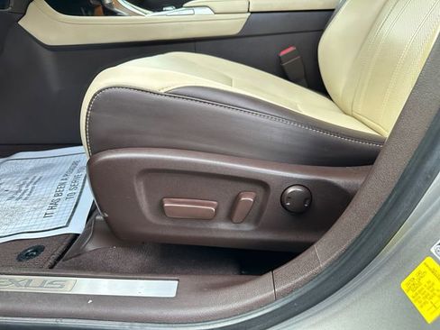 Used 2019 Lexus RX 350 FWD w/ Navigation Package image 20