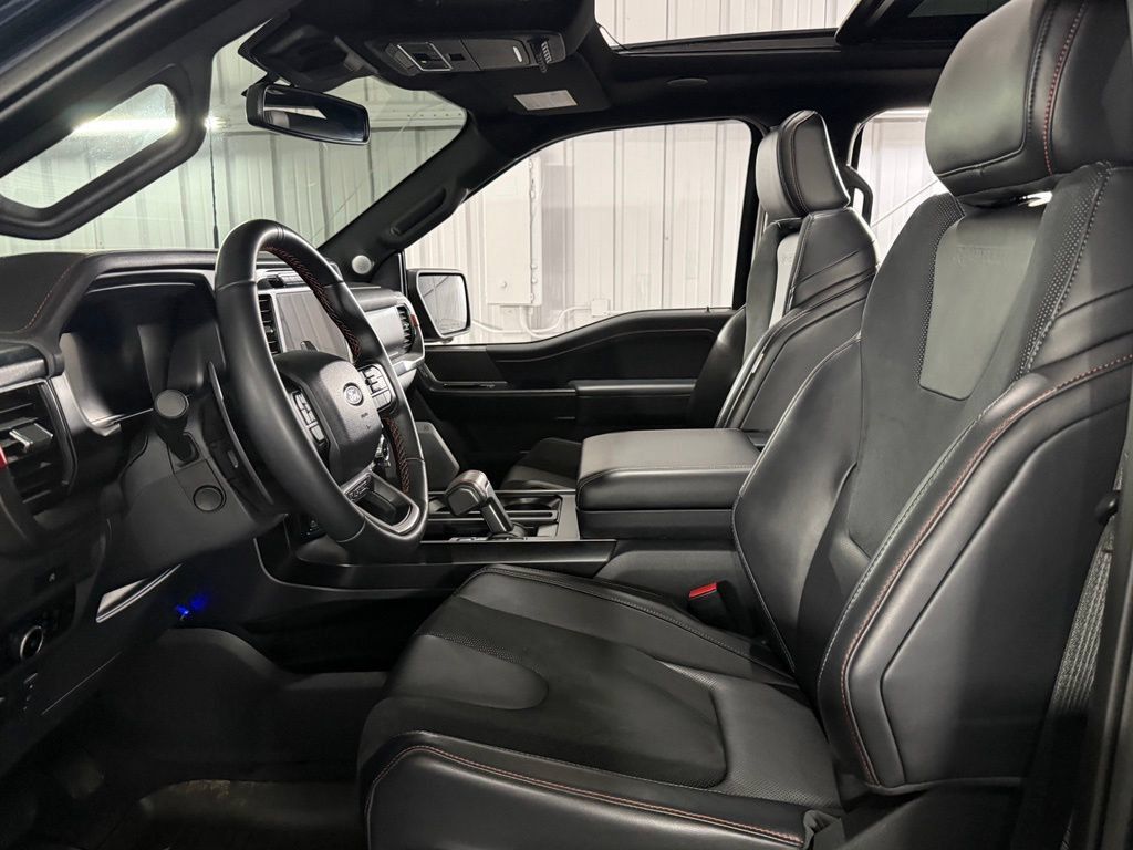 Used 2025 Ford F150 Raptor AWD/4WD image 17