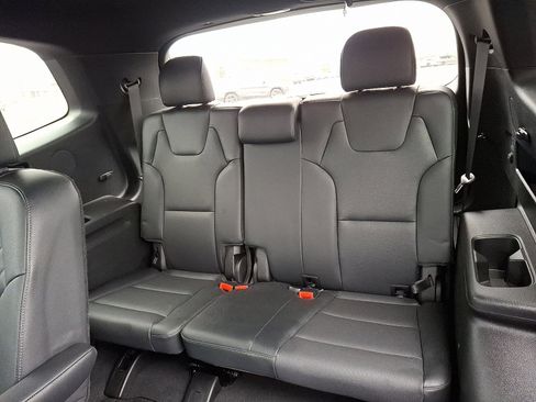 Used 2024 Kia Telluride EX X-Line image 12