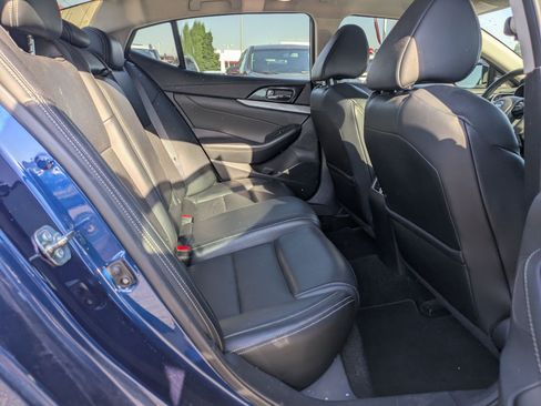 Used 2017 Nissan Maxima 3.5 SL FWD image 30