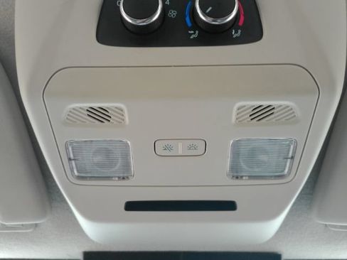 Used 2025 Ford Transit 350 XLT RWD image 42