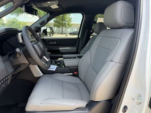 New 2026 Toyota Tundra Limited AWD/4WD image 25