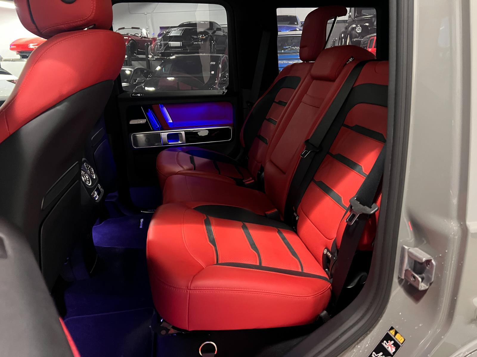 Used 2021 Mercedes-Benz G 63 AMG 4MATIC w/ Seat Comfort Package image 28