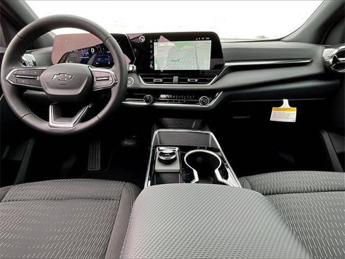 New 2026 Chevrolet Equinox LT w/ Midnight Edition image 10