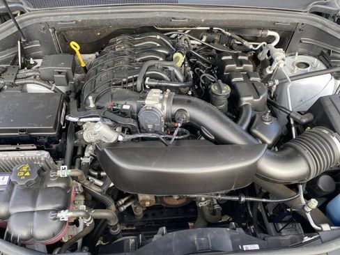 Used 2024 Dodge Durango GT AWD/4WD image 22
