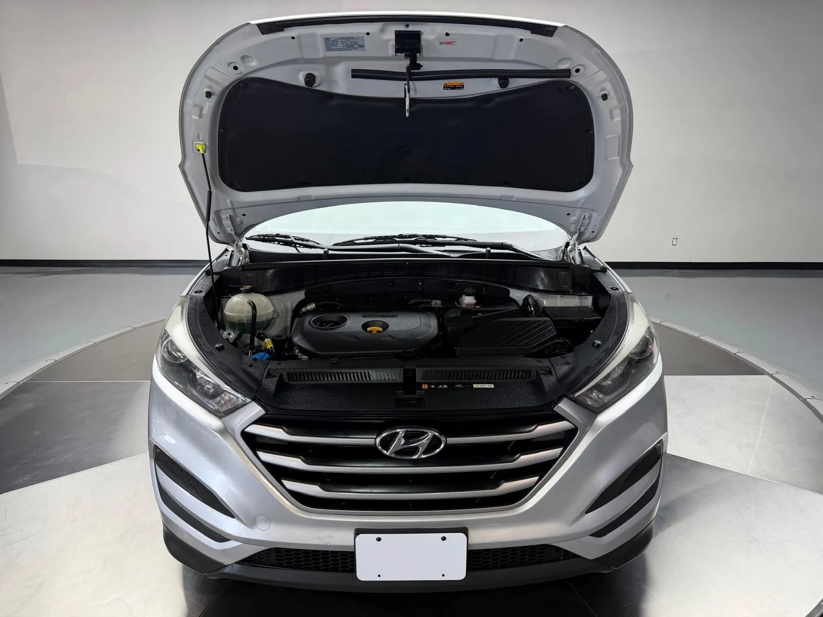 Used 2018 Hyundai Tucson SE AWD/4WD image 11