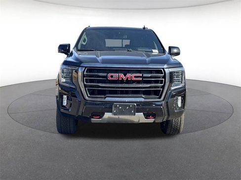 Used 2023 GMC Yukon AT4 w/ AT4 Premium Plus Package image 17