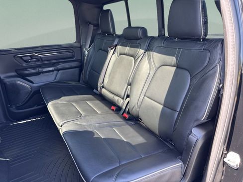 Used 2022 RAM 1500 Limited AWD/4WD image 11