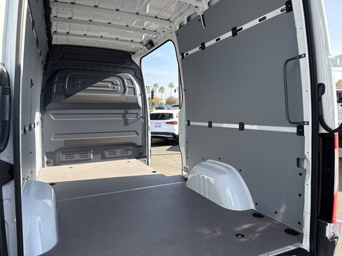 New 2026 Mercedes-Benz Sprinter 2500 image 17