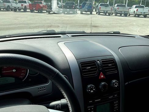 Used 2006 Pontiac GTO RWD image 13
