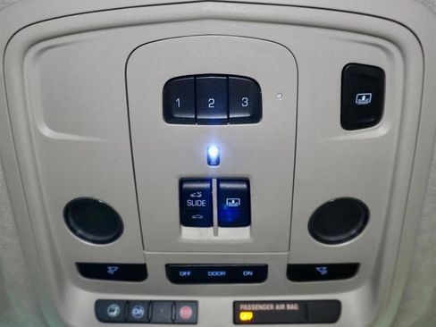 Used 2013 Cadillac XTS Platinum w/ Driver Assist Package image 26