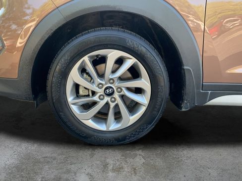 Used 2017 Hyundai Tucson SE w/ SE Popular Package 02 FWD image 44