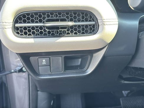 Certified 2025 Honda HR-V EX-L image 16