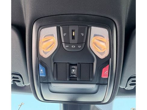 New 2026 RAM 1500 Express AWD/4WD image 16