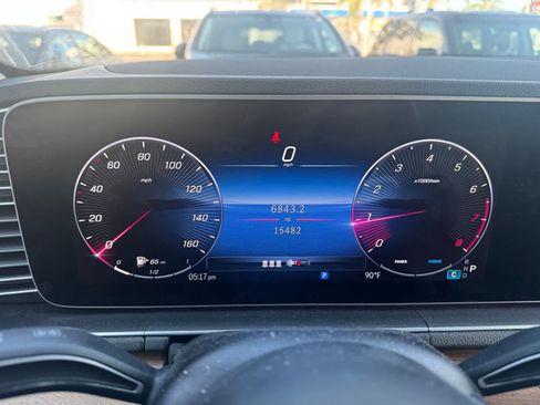 Used 2024 Mercedes-Benz GLE 350 4MATIC image 7