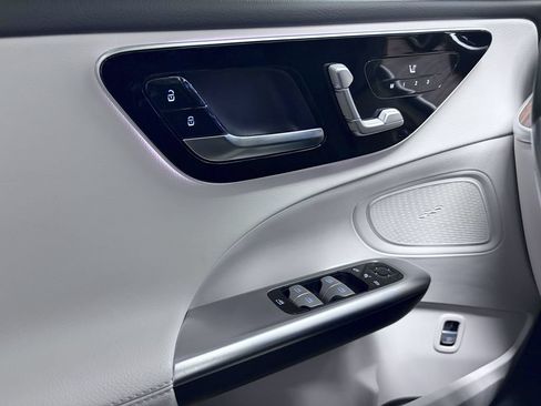 Certified 2023 Mercedes-Benz C 300 4MATIC Sedan image 23