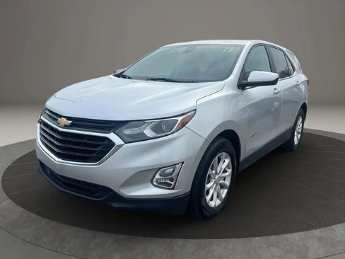 Used 2021 Chevrolet Equinox LT image 1