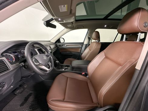 Used 2021 Volkswagen Atlas SE AWD/4WD image 32