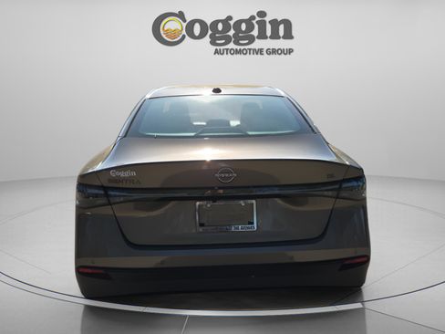 New 2026 Nissan Sentra SL w/ Floor Mat Package image 4