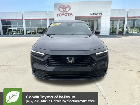 Used 2024 Honda Accord Sport image 8