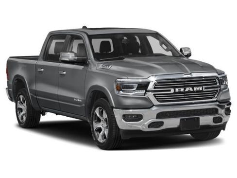 Used 2019 RAM 1500 Laramie w/ Sport Appearance Package AWD/4WD image 6