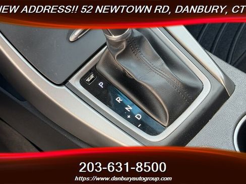 Used 2016 Hyundai Elantra SE w/ Option Group 02 FWD image 21