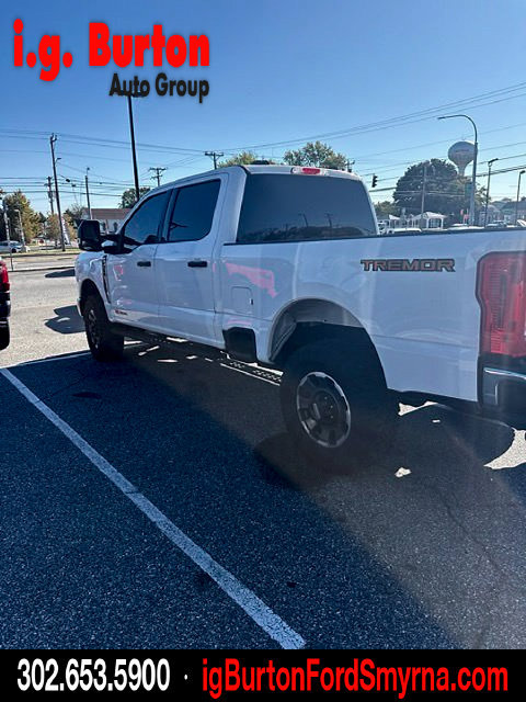 Used 2023 Ford F350 XLT w/ Tremor Off-Road Package AWD/4WD image 7