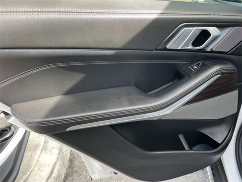 Used 2024 BMW X5 sDrive40i w/ Premium Package image 20