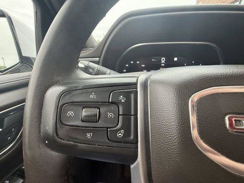 Used 2023 GMC Yukon XL SLT w/ SLT Premium Package AWD/4WD image 27