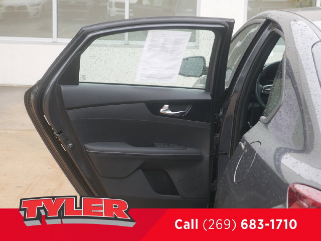 Used 2024 Kia Forte GT-Line FWD image 18