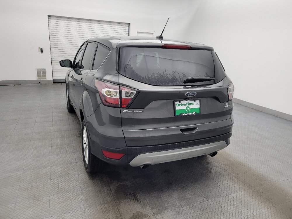 Used 2017 Ford Escape SE AWD/4WD image 6