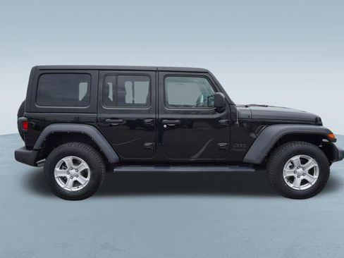 Used 2022 Jeep Wrangler Unlimited Sport image 10