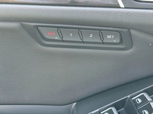 Used 2013 Audi Q5 3.0T Premium Plus w/ Audi MMI Navigation Plus Pkg image 20