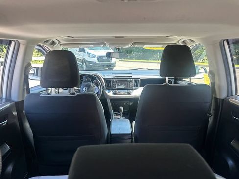 Used 2016 Toyota RAV4 XLE AWD/4WD image 14