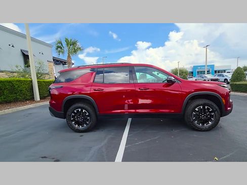 New 2026 Chevrolet Traverse Z71 w/ Driver Confidence Package AWD/4WD image 18