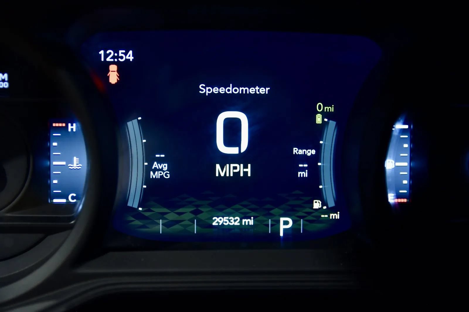 Used 2024 Jeep Wrangler Unlimited Sahara w/ Technology Group AWD/4WD image 33