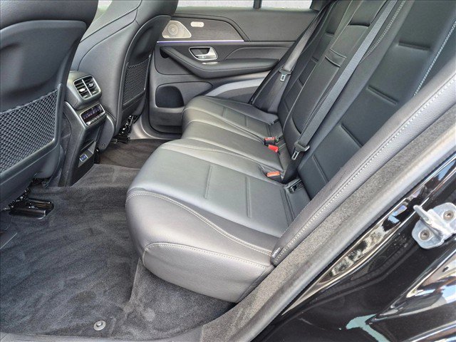 Used 2025 Mercedes-Benz GLE 450 4MATIC image 17